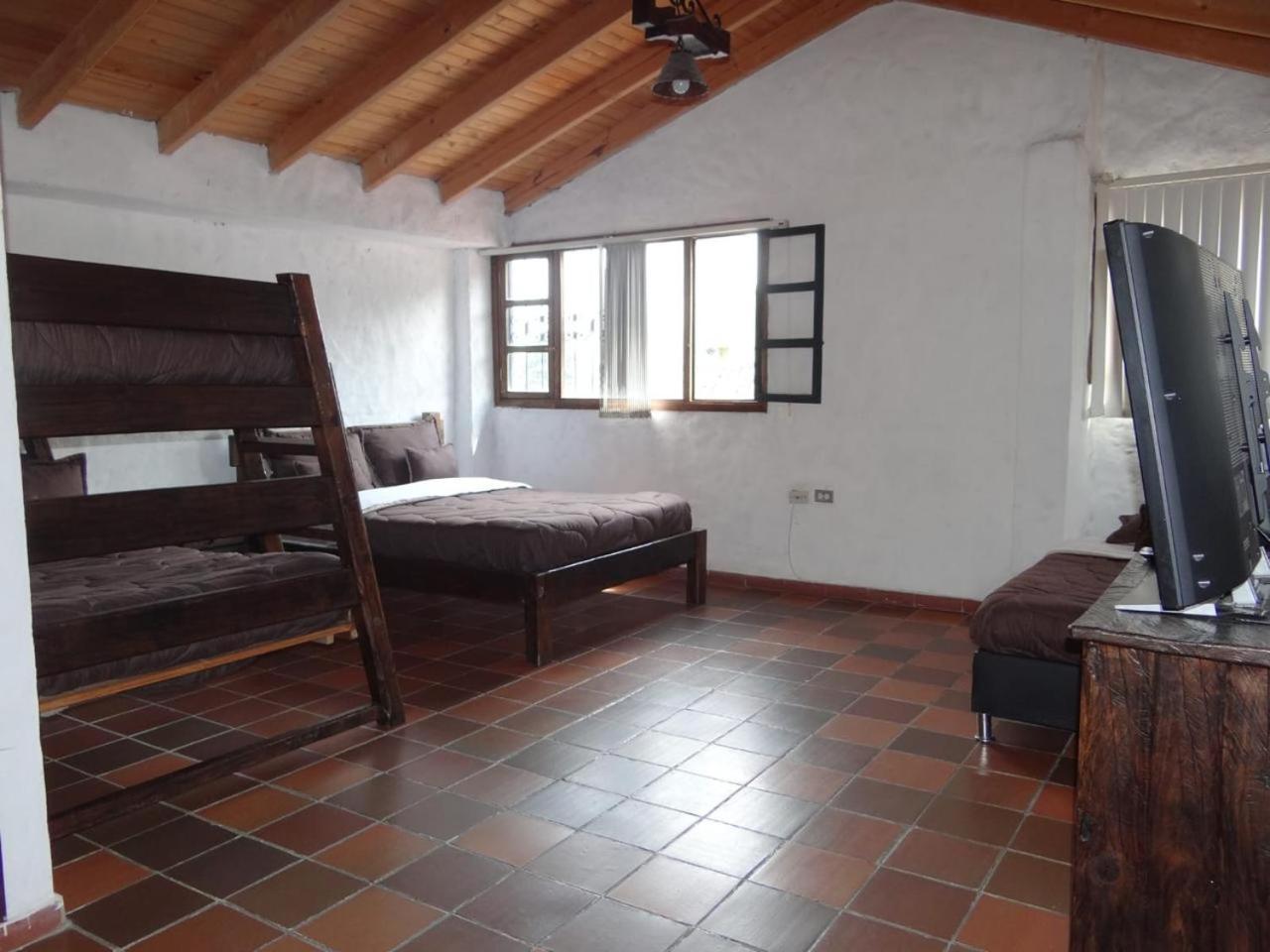 Hotel Lancers Paipa Buitenkant foto